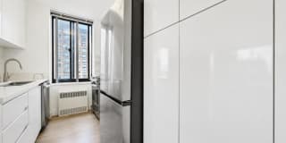 1735 York Avenue Gallery 6