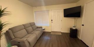 839 S Westwood Gallery 6