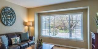 Spectacular 5 Bedroom Home in Rock Creek Gallery 4