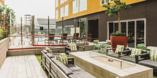 Blossom Plaza Gallery 11