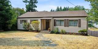 1911 Jacobsen Boulevard Gallery 1