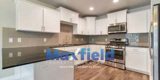 LEASE SPECIAL - 3BD, 2.5 BA, 2GA Draper townhome with super fast fiber internet Gallery 12