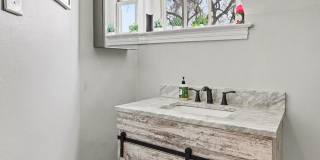 1391 Woodbridge Street Gallery 18