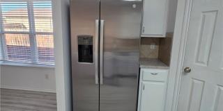 1121 Dixon Circle Gallery 4