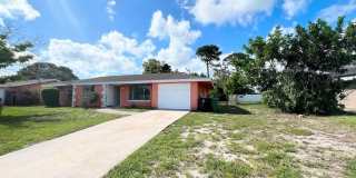 311 SW Homeland Road Gallery 1