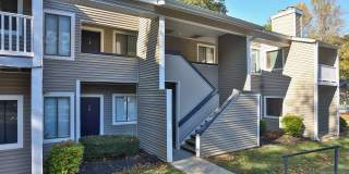 The Bluffs Apartment Homes Gallery 1
