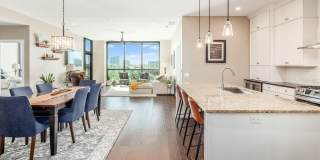 250 W Spring Street unit: 512 Gallery 1