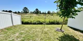 First Time Rental - Ready July 30th! 4 Bedrooms PLUS Loft! Great Views! Dog Park - Stocked Fishing Pond - Playgrounds! Gallery 45