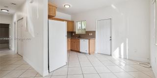 3134 Hibiscus St Gallery 6