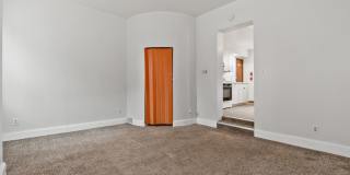 67 Oregon Avenue Gallery 9