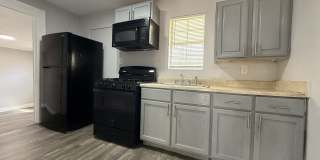 650 Riverside Dr Gallery 1