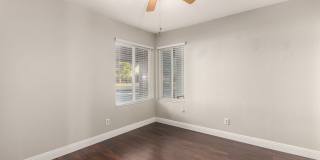 Fantastic Chandler Home Without Carpet! Gallery 18