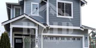 Stunning 3-Bedroom, 2.5-Bathroom Home! Gallery 1