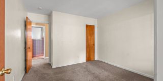 House Close To Campus! Gallery 11