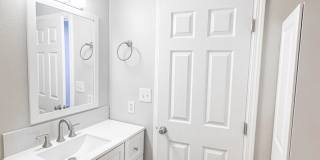 Catalina Apartments Gallery 15