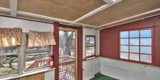 1418 Capouse (bottom floor) Avenue Gallery 23