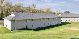 Country Club Gallery 14