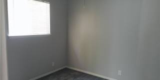 5237 Bushnell Street Gallery 7
