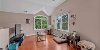 11 Nesaquake Avenue Gallery 4
