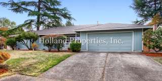 Stylish 3-Bedroom Hillsboro Home with A/C, Patio & Community Pool Gallery 1
