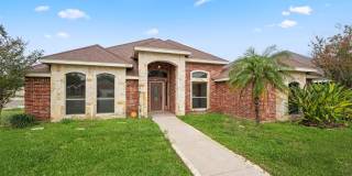 Spacious & Cozy Gem Near UTRGV Gallery 1