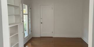 1002-1012½ N. Sweetzer Ave. Gallery 26