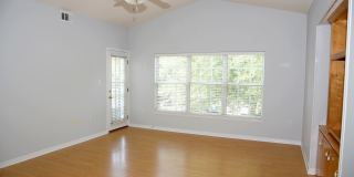 Rare 3 Bedroom Condo in Niceville! Gallery 10