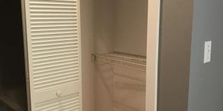 351 S. Madison St Gallery 29