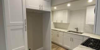 Beautiful Studio with yard! Gallery 1