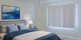 Franklin Square Gallery 5