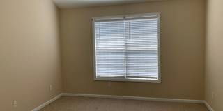 Townhome just minutes to Gate 2. Gallery 15