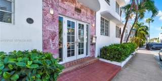 610 8th St Gallery 1