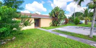 17090 Southwest 101st Avenue Gallery 1