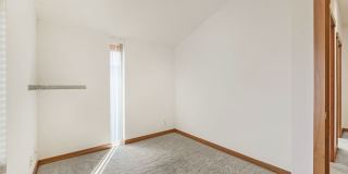 Beautiful 2 Bed Townhome Conveniently Located In Seattle! Gallery 14
