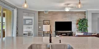 947 TIDEWATER SHORES Loop Gallery 23
