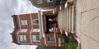1538 N Avers Avenue Gallery 1