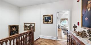 541 Bellevue Avenue Gallery 24