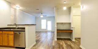 5123-A TRAVIS EDWARD Way Gallery 10