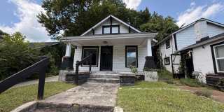 Cute 3 BR 1 BA in Mt Pleasant - Available Immediately! Gallery 1