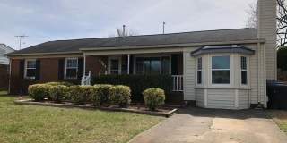 4944 Narragansett Drive Gallery 1