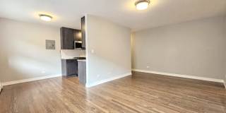 528 W Oakdale Gallery 10