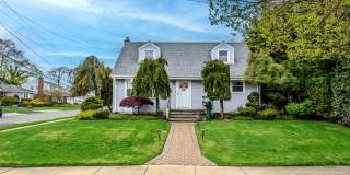 25 E Shore Drive Gallery 1