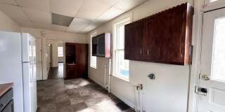 4 Bedroom 1 Bathroom w/Garage in York City! Gallery 10