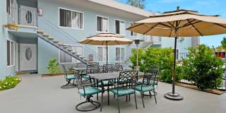 Del Rey Bay Gallery 23