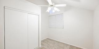 Gated Community townhome, with private garage Gallery 41