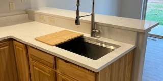 Newly remodeled 3 bedroom condo Gallery 33