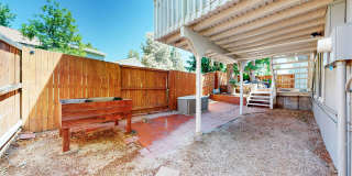 Stunning 3 bed/2 bath home available now Gallery 38