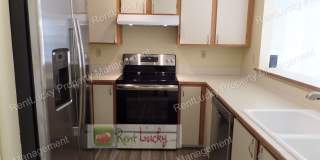 Gorgeous 2 Bedroom Condo with Secured Parking in Unbeatable Bellevue Location!! Gallery 11