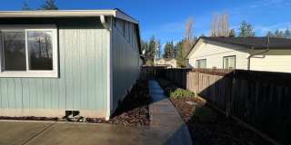 Price Drop!-Exceptional 2200 sq ft Three Bedroom 2 Bath Rambler in Fed Way - with A/C Gallery 49