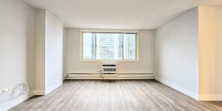 1344 N Dearborn St Gallery 1